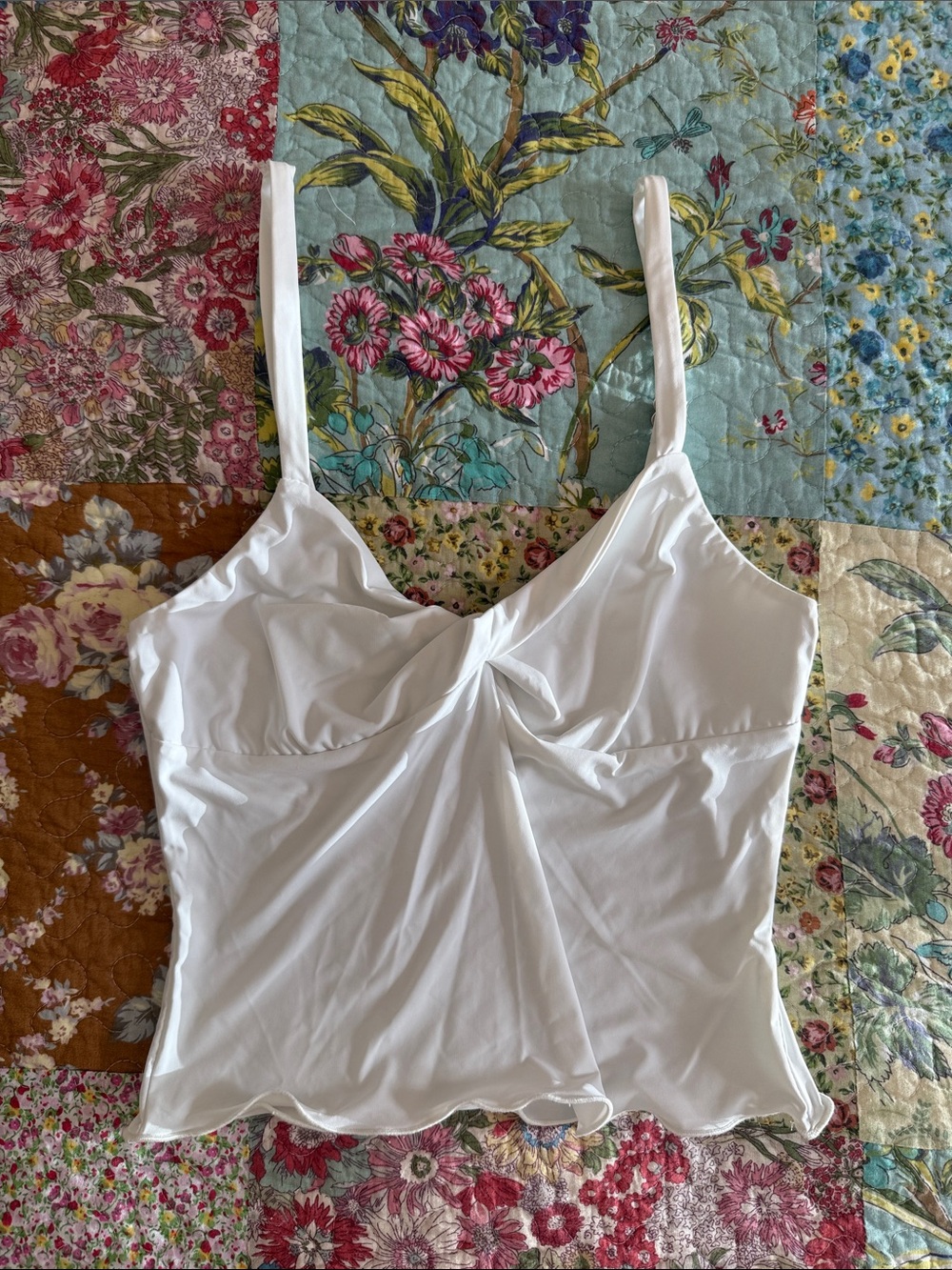 Princess Polly White Women's Twist-Front Camisole Top